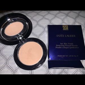 Estée Lauder foundation